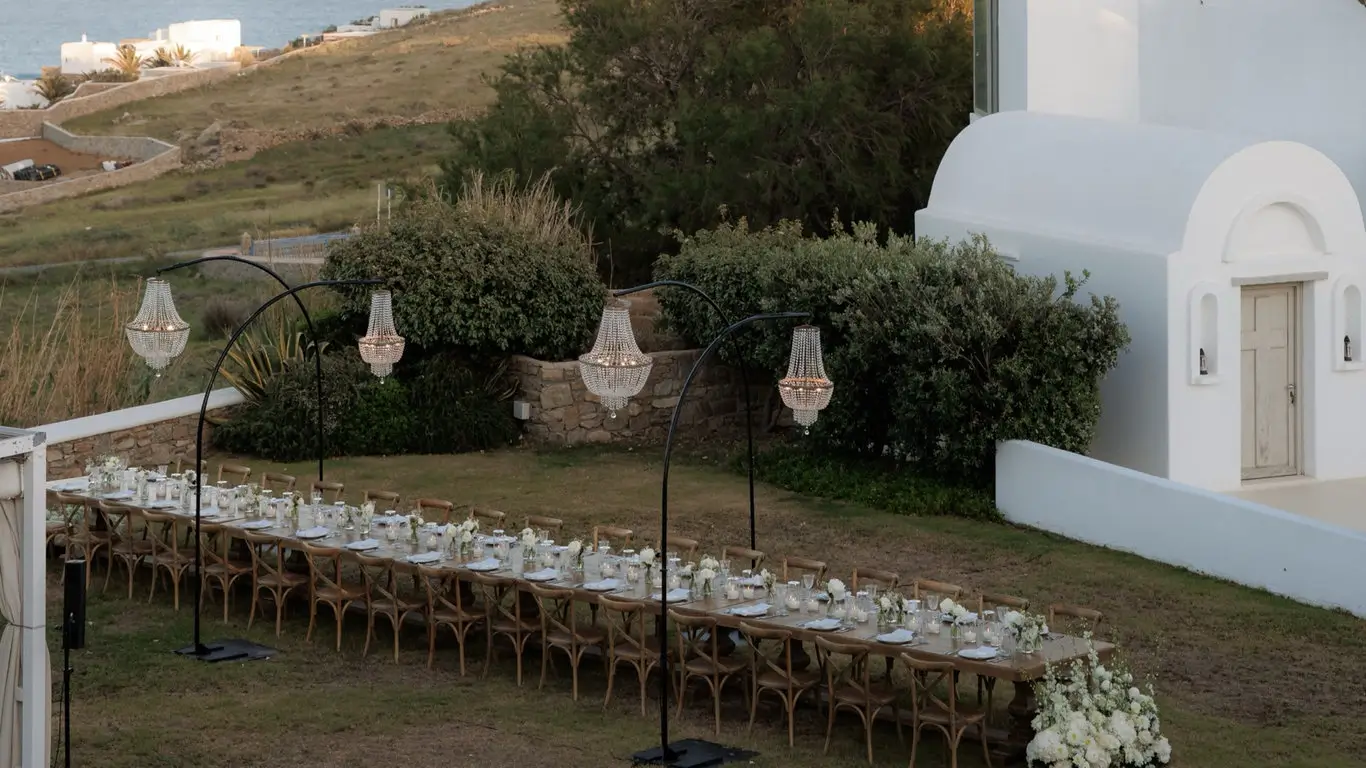 Megan Rob cover photo jpg